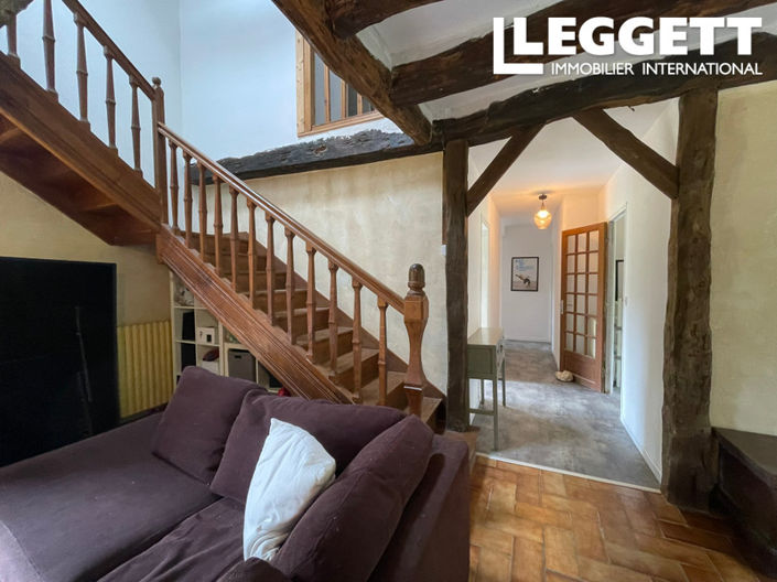 Image No.2-6 Bed House for sale