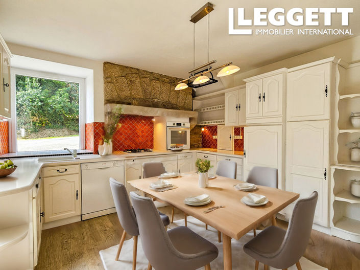 Image No.3-4 Bed House for sale