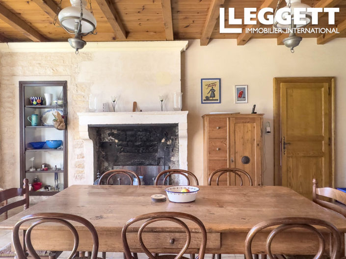 Image No.8-2 Bed House for sale