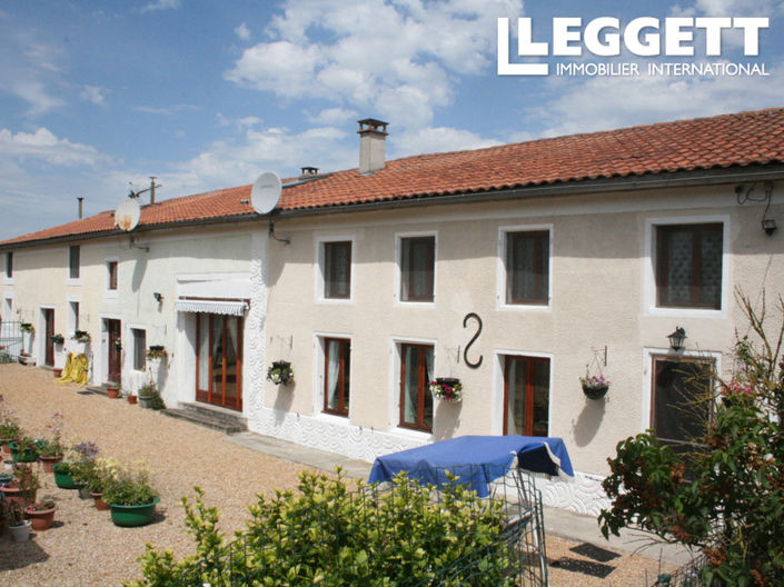 Image No.1-7 Bed House for sale