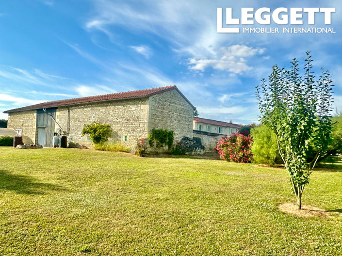 Image No.1-4 Bed House for sale