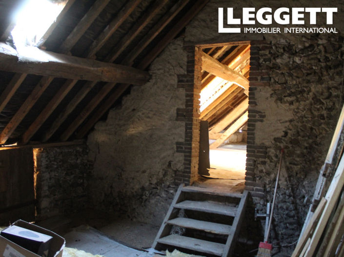 Image No.10-2 Bed House for sale