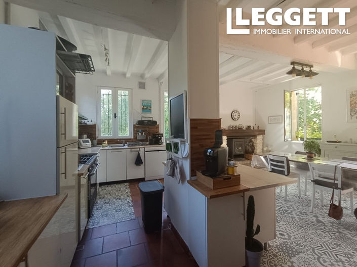 Image No.9-3 Bed House for sale