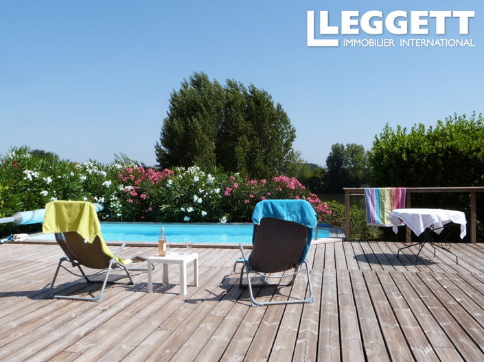 Image No.2-4 Bed House for sale