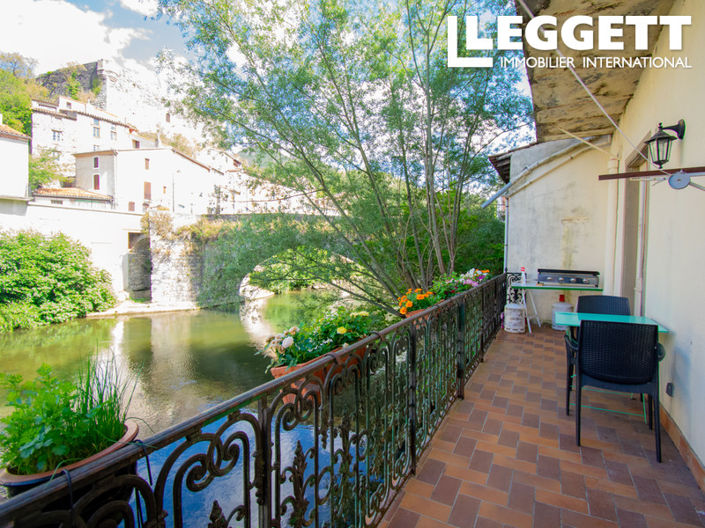 Image No.1-7 Bed House for sale