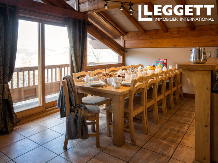 Image No.7-19 Bed House for sale