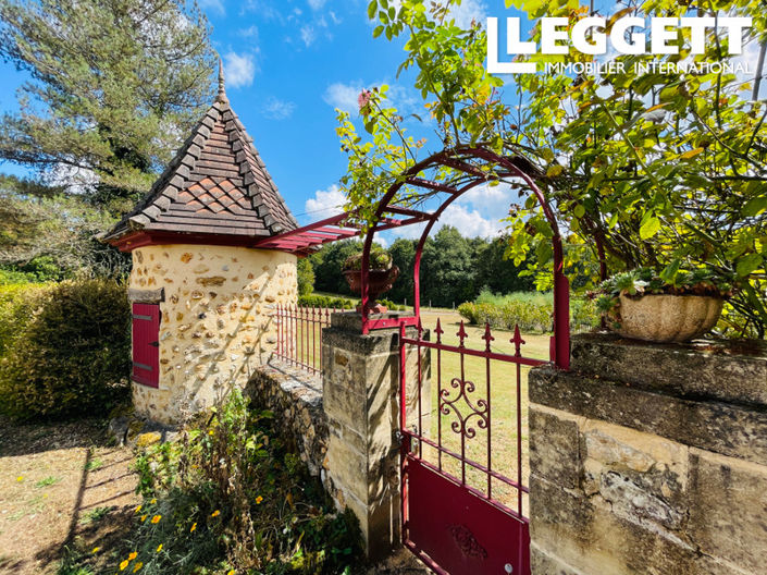 Image No.6-4 Bed House for sale