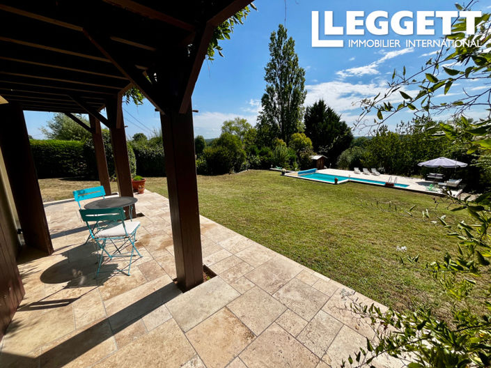 Image No.10-4 Bed House for sale