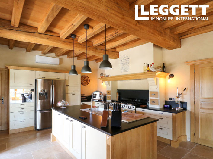 Image No.5-7 Bed House for sale