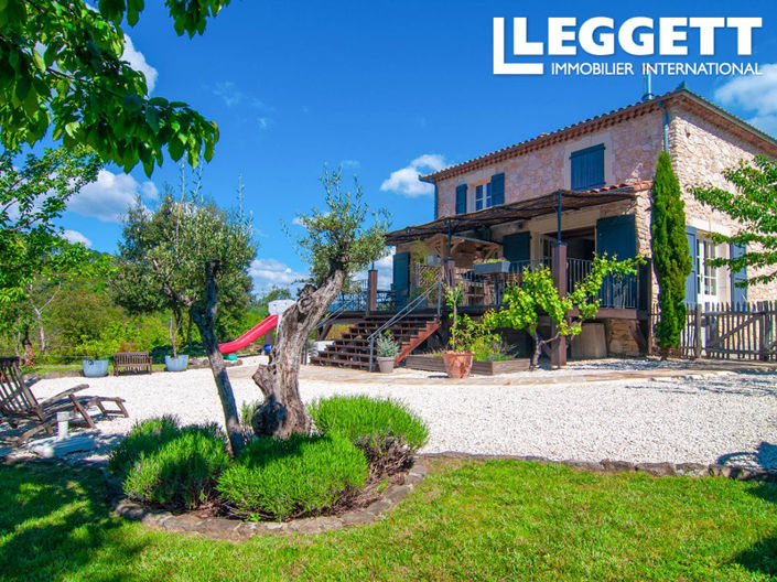 Image No.8-7 Bed House for sale