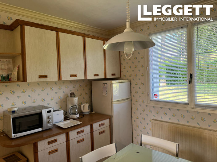 Image No.4-2 Bed House for sale