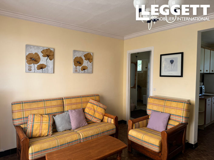 Image No.6-2 Bed House for sale