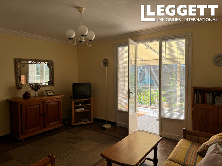 Image No.7-2 Bed House for sale