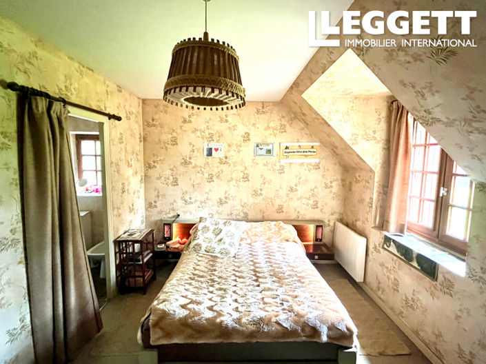 Image No.7-3 Bed House for sale