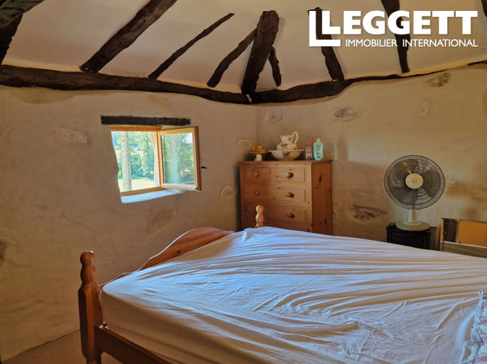 Image No.8-3 Bed House for sale