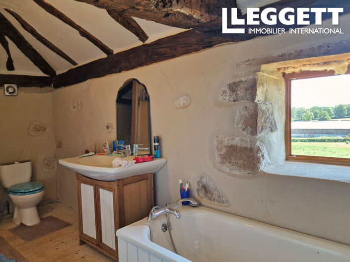 Image No.9-3 Bed House for sale