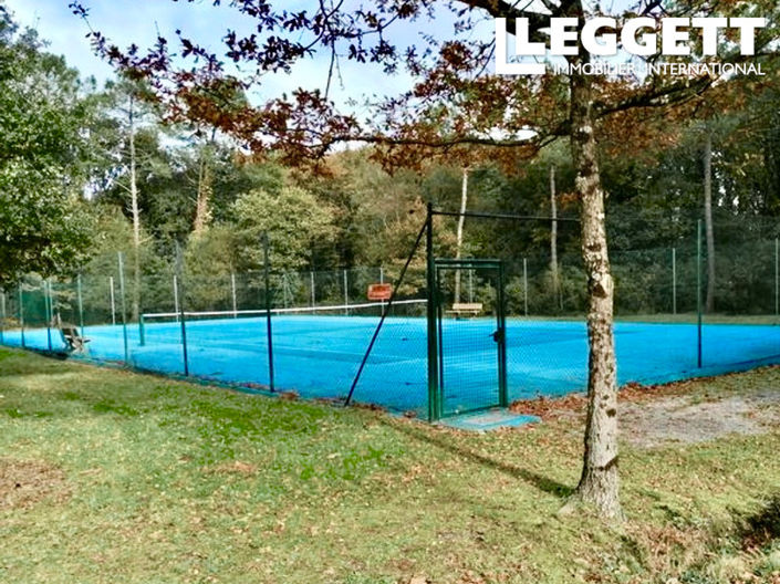 Image No.10-5 Bed House for sale