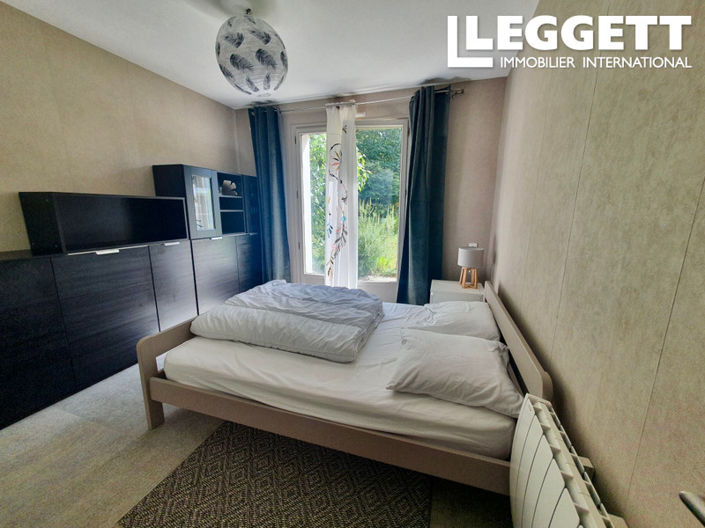 Image No.5-5 Bed House for sale