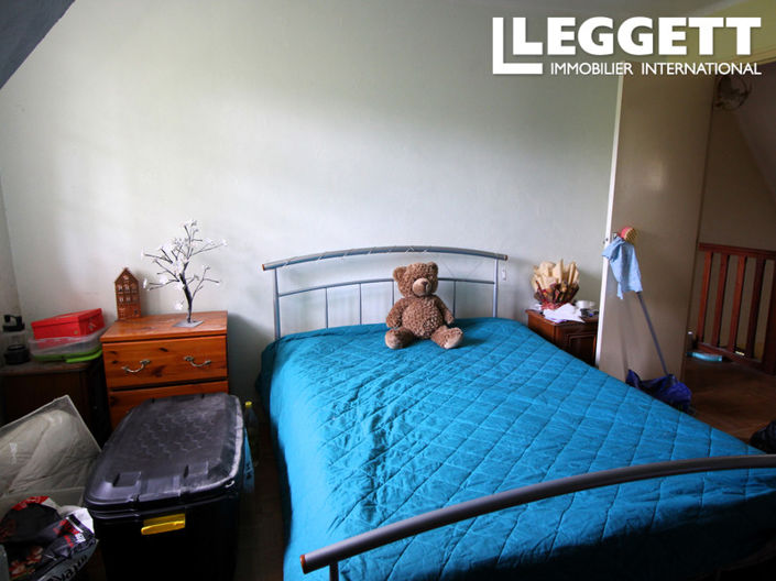 Image No.9-3 Bed House for sale