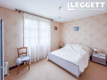 ahr0chm6ly9jzg4uagvzdglhlmltbw8vaw1hz2uvvevom