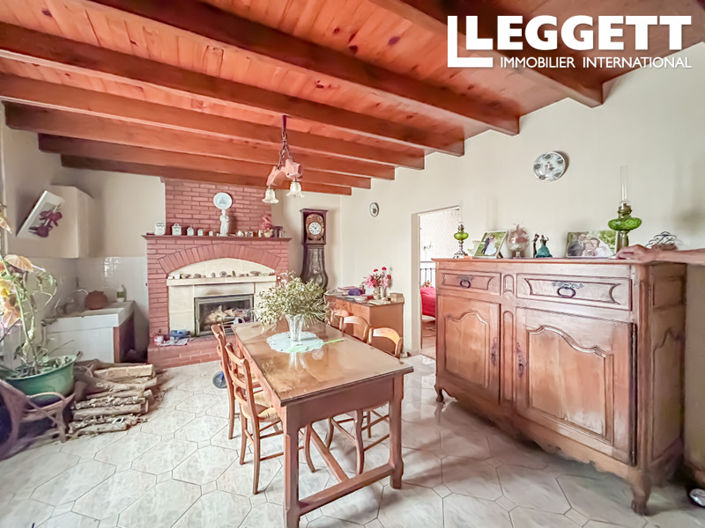 Image No.9-7 Bed House for sale