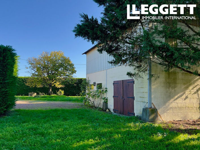 Image No.10-3 Bed House for sale