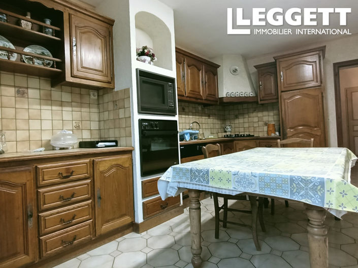 Image No.4-4 Bed House for sale