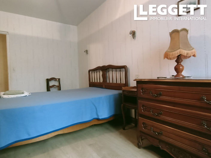 Image No.9-4 Bed House for sale