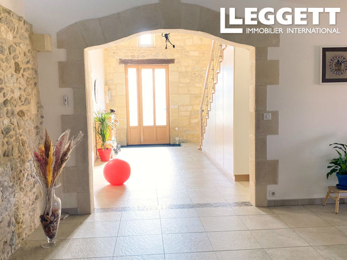 Image No.3-6 Bed House for sale