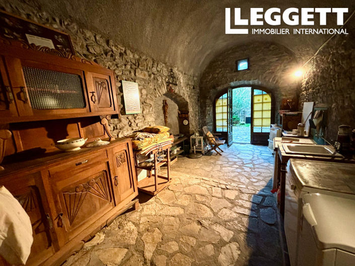 Image No.3-4 Bed House for sale