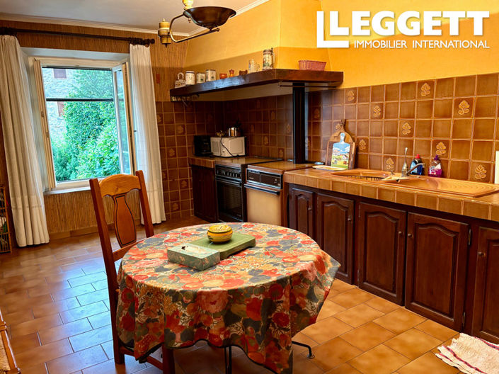 Image No.5-4 Bed House for sale