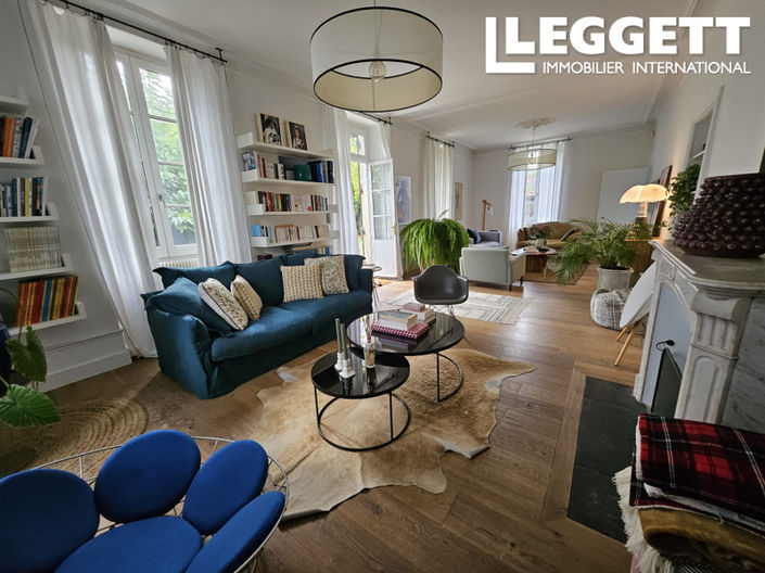 Image No.2-5 Bed House for sale