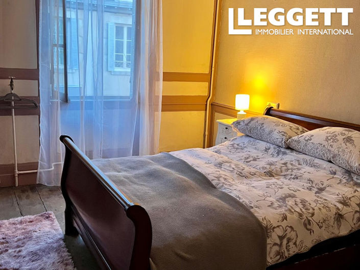 Image No.7-3 Bed House for sale