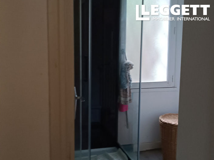 Image No.7-2 Bed House for sale