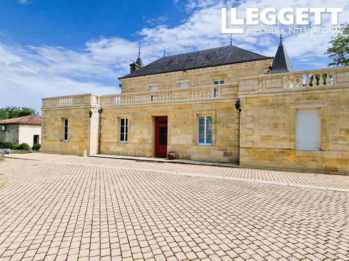 Image No.1-5 Bed Chateaux for sale