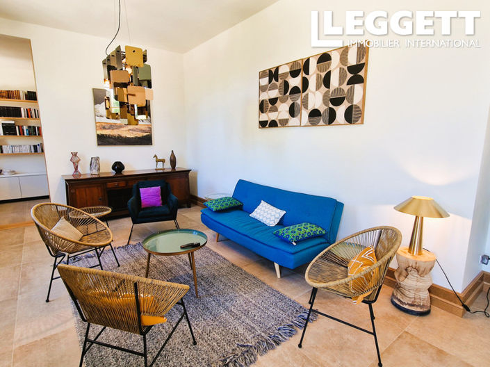 Image No.4-5 Bed Chateaux for sale