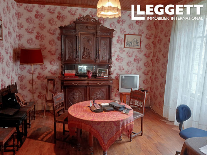 Image No.7-5 Bed House for sale