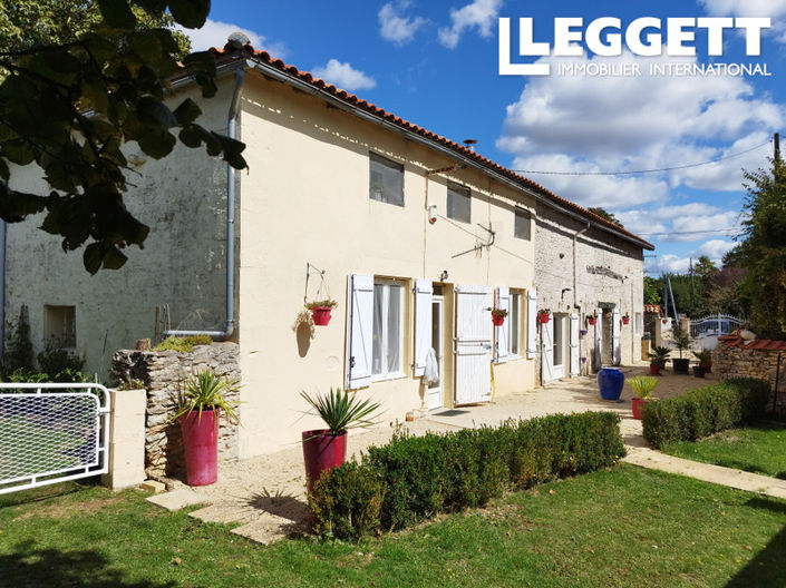 Image No.1-4 Bed House for sale