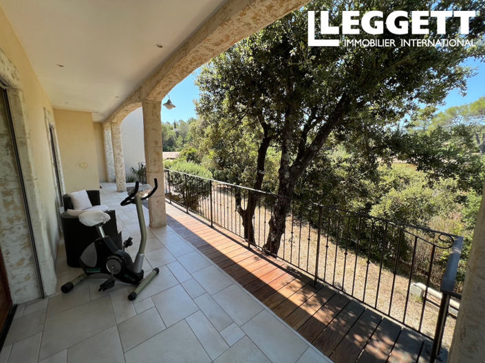 Image No.4-5 Bed House for sale