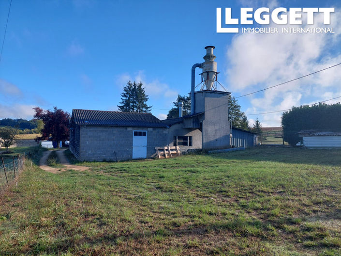 Image No.8-Bar for sale