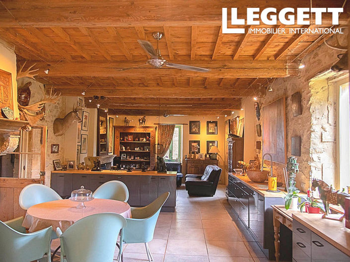 Image No.3-17 Bed House for sale