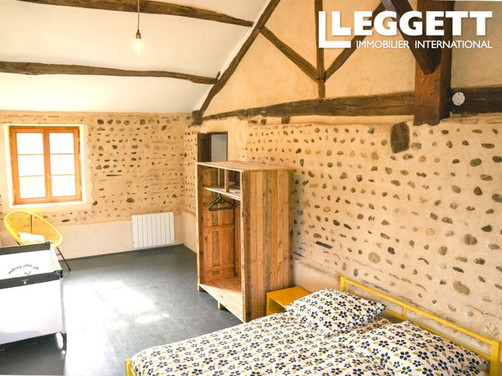 Image No.9-5 Bed House for sale