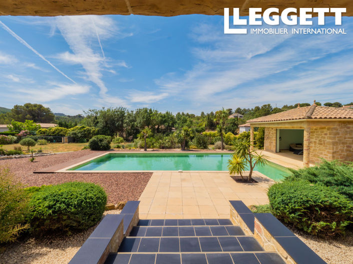 Image No.8-3 Bed House for sale