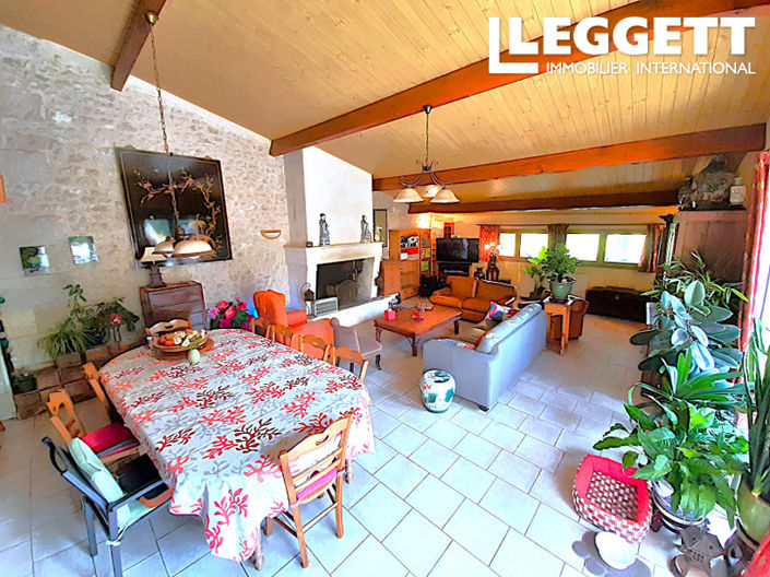 Image No.2-3 Bed House for sale