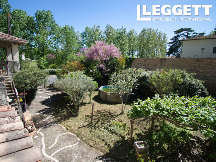 Image No.10-8 Bed House for sale