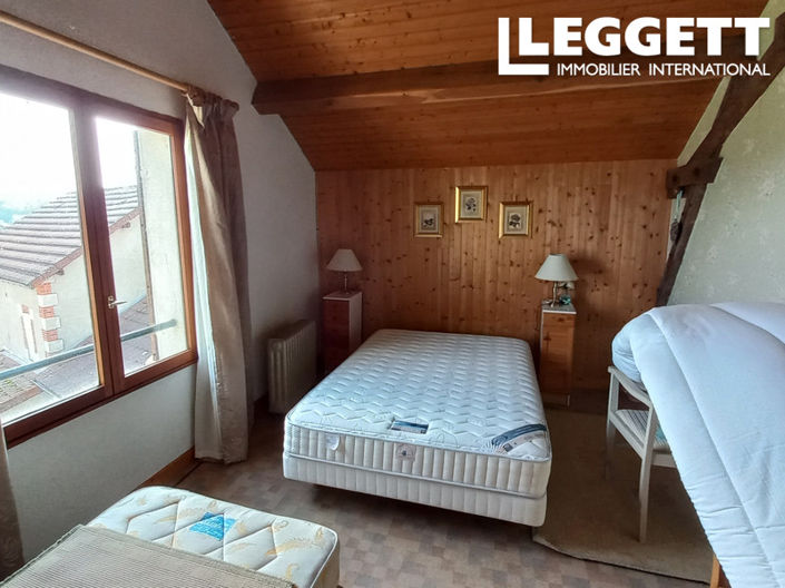 Image No.5-3 Bed House for sale