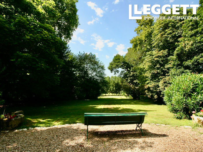 Image No.2-10 Bed House for sale