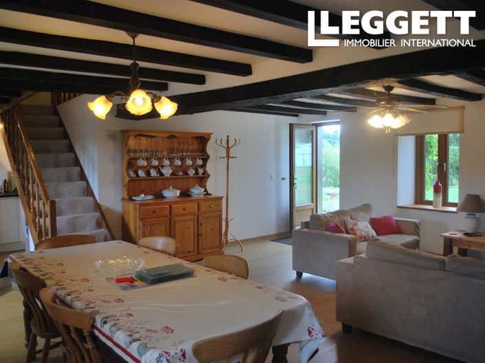 Image No.6-9 Bed House for sale