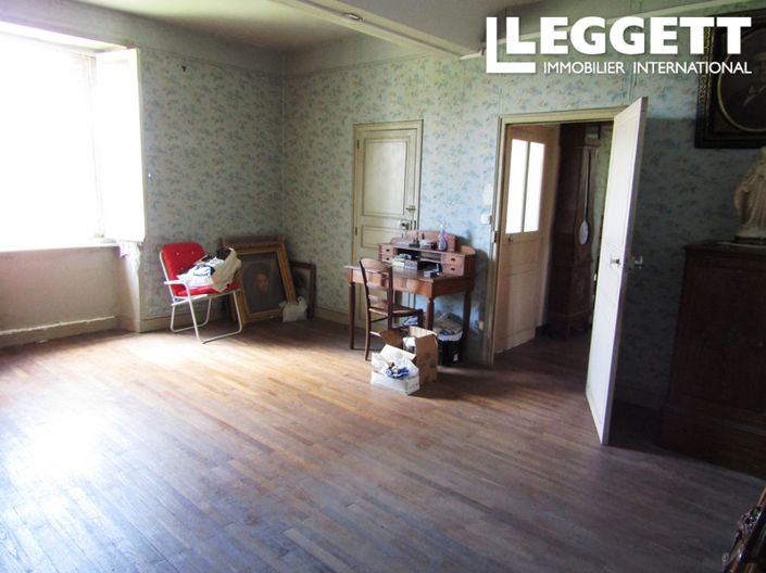 Image No.7-3 Bed House for sale