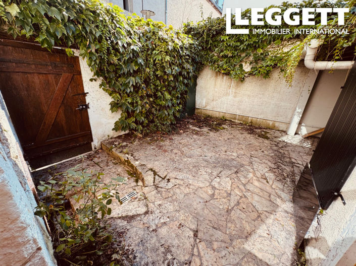 Image No.10-4 Bed House for sale